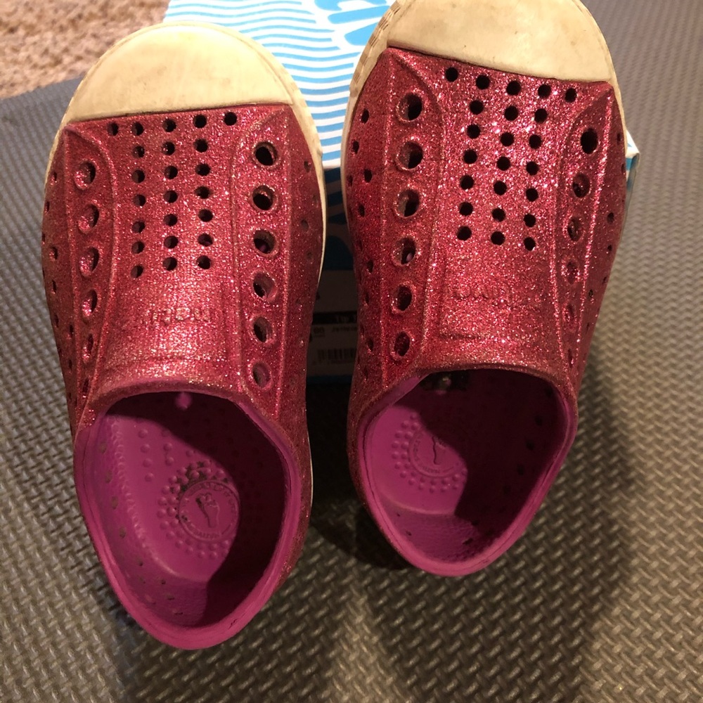 Sparkly Pink Natives C5